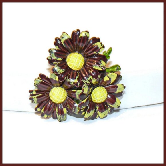 Vintage Enamel Flower Power Brooch‎ - Picture 3 of 3